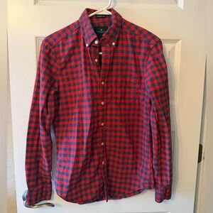 American Eagle Outfitters Red and Blue Plaid Men's Shirt